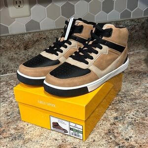 Falls Creek Hardin Big Boy 5 Black and Tan High-Top Sneakers ~New in Box